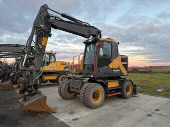 Kolový otočný bagr VOLVO EWR 150 E - 1