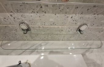 Polička do koupelny