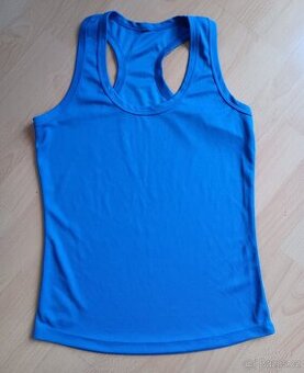 nové,  dámské tričko vel.  M