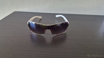 Sluneční brýle GUESS