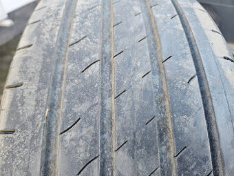 215/60R16 99V XL EfficientGrip Performance 2 GOODYEAR