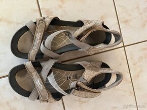 Sandály Superfit vel. 35