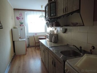 Dlouhodobý pronájem bytu Hustopeče 2+1 s balkonem