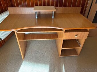 Psací stůl