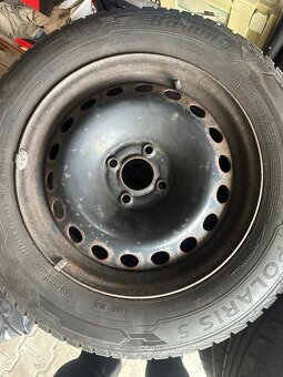 Plechová kola se zimníma pneu 195/65 R15H