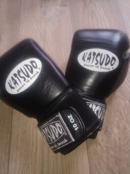 BOXERSKÉ RUKAVICE 10oz