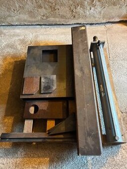 Stipacka za traktor-dily na vyrobu