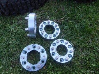 Nissan Navara-rozšiřovací podložky