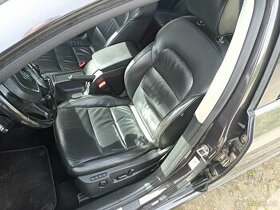 Kožené sedačky Škoda Superb 2