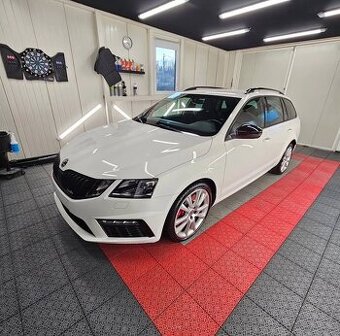 Pronájem Škoda Octavia RS combi - 1