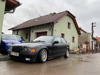 Bmw e36 323ti