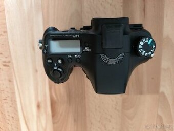 Sony 77
