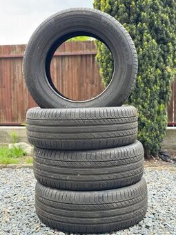 255/60 R18 Continental