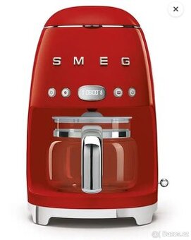 SMEG 50's Retro Style 1,4l 10. Překapávač na kávu