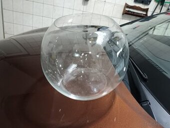 Kulaté akvárium 10 l.