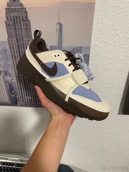 Nike Zoom Field Jaxx Travis Scott