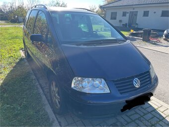 VW SHARAN modrá barva, 2003, nafta 1 896 cm3 85 kW