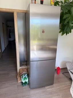 Ledničce s mrazákem Siemens