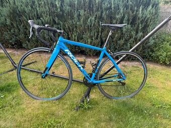 Rock machine race ride 200
