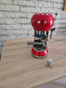 Levandule ubrus polštářky,SMEGkávovar,hrneček,držák na mobil
