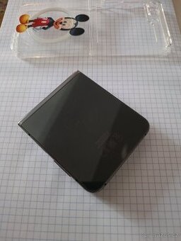 Samsung Galaxy z Flip 5 na OPRAVU