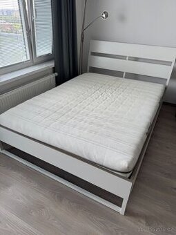 Set: Postel IKEA TRYSIL 140x200 + matrace + rošty