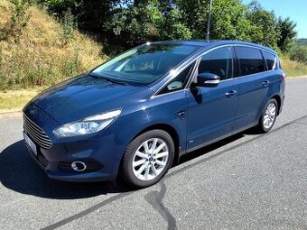 Ford S-Max, 132kw, 4x4, r.v. 2017. Záruka na převodovku.