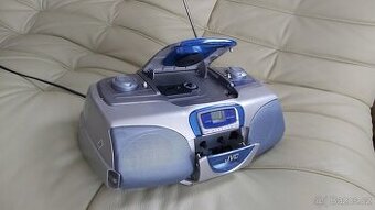 Prodam retrofešáka JVC