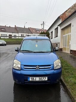 CITROËN BERLINGO 1.6 i 16V BENZÍN – KLIMA, TAŽNÉ