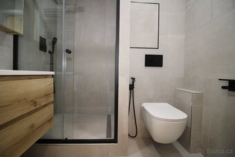 Prodej bytu 2+kk, Praha - Průhonice, po rekonstrukci - 1