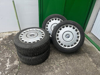 Sada kol se zimními pneu Nokian 205/55 R16