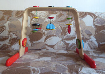 Hrazdička pro miminka IKEA