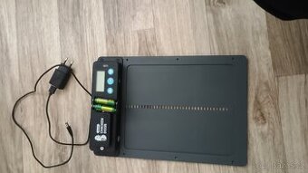 Automatická dvířka do kurníku