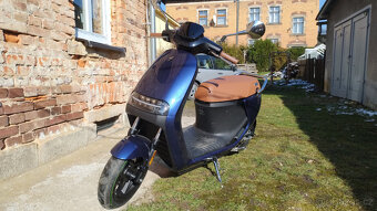 Prodám Segway eScooter E125S - modrý.