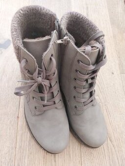 Prodám nepoužité dámské vycházkové boty