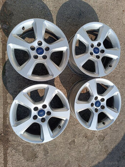 Ford Focus / C-max - originál disky 7x16 et50 + čidla