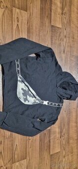 Mikina C&A, vel. 158/164