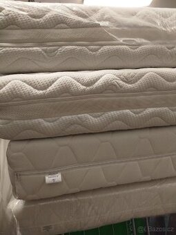 2x luxusní matrace Amades v super stavu