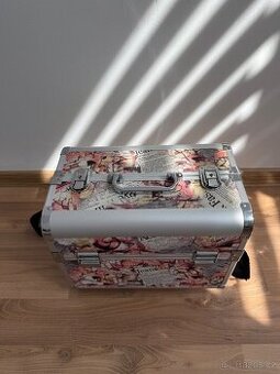 Kadeřnická výbava