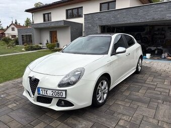 Giulietta 2.0 JTDm 125kW, TCT, Panorama, BOSE