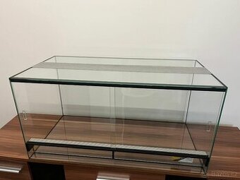 OTerárium nové 100x40x40 .Síla skla 5 mm. Vhodné pro agamy,