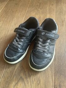 Chlapecká obuv 29