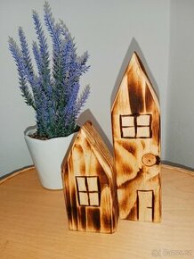 Nové dřevěné dekorativní domečky