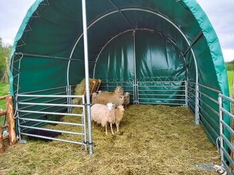 Plachtový přístřešek pro zvířata 4m x 4m - 750g/m2