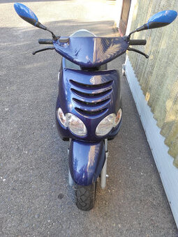Prodám skútr Yamaha Teos - 1