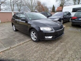BOLT UBER ŠKODA OCTAVIA 3 PRONÁJEM TAXI - 1
