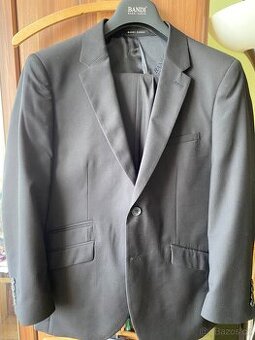 Černý oblek Bandi 50/170 tailored fit