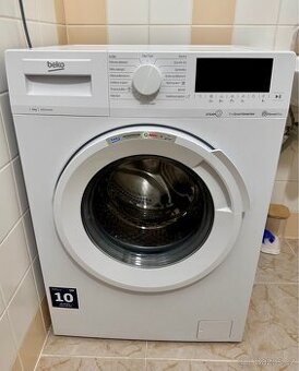 Pračka BEKO na 8kg (v záruce)