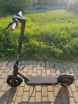 Xiaomi Electric Scooter 4 Pro, Záruka 7/2026