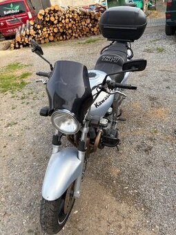 Kawasaki ZR7 s odpočtem dph